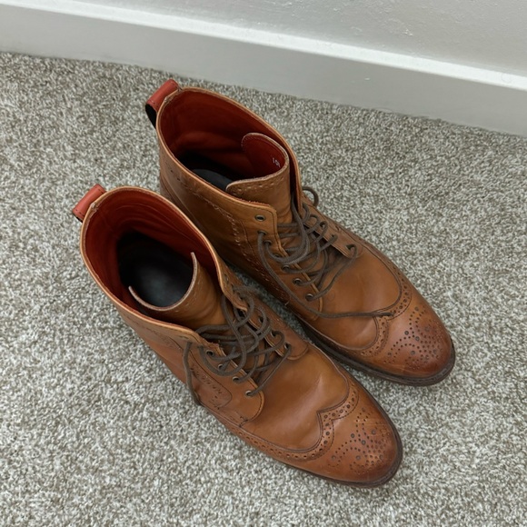 Dalton Wingtip Boot in Walnut - Picture 3 of 3